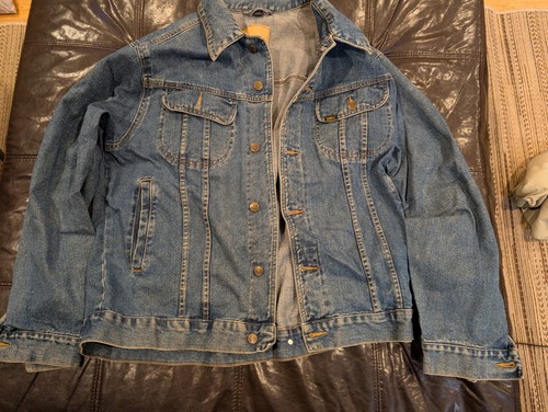 Lee wrangler trucker - lee,